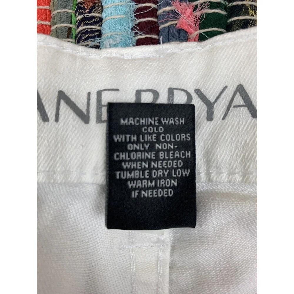 Lane Bryant White Short Shorts Womens 22 (44x5) Stretch Cuffed 5-Pocket Design - Picture 10 of 12